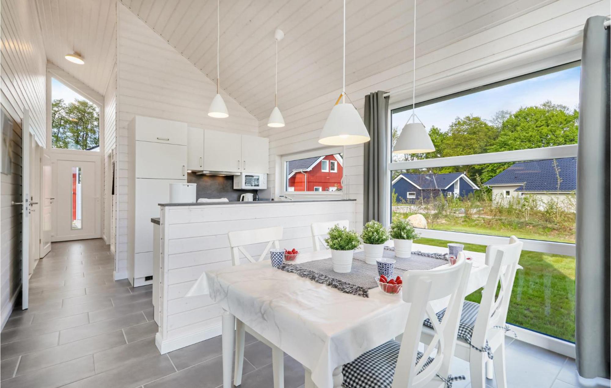 Cozy Home In Krems Ii-Warderbrueck With Wifi Gols Bagian luar foto